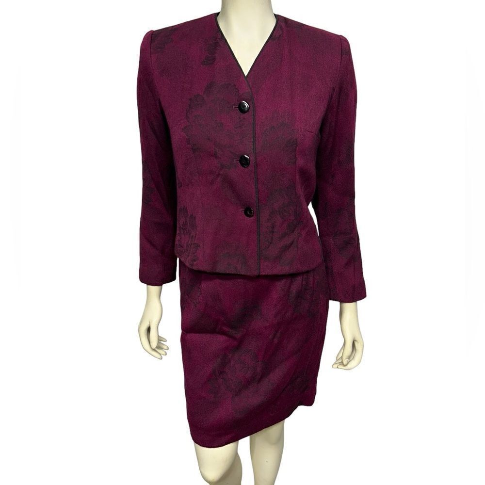 Vintage GIANNI Petite Wool Blend Floral Purple Blazer Mini Skirt Suit Set Flower